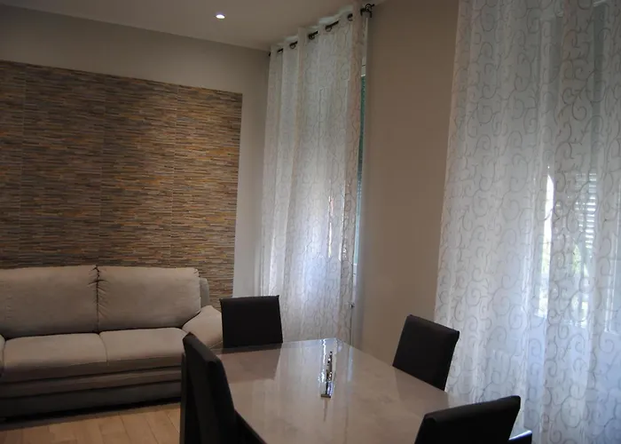 Casa Carolini アパート ラ・スペツィア